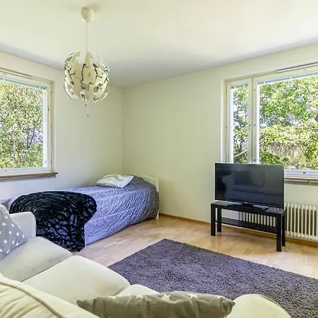48 M2 With 3 Beds, Wifi And Tv アパート